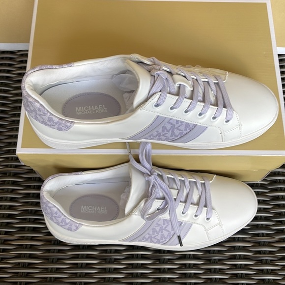 Michael Kors Poppy Stripe Lace Up Nappa Faux Leather WMNS Lavender Mist - Picture 7 of 16